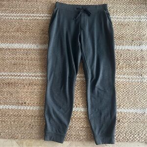 Lululemon City Sweat Jogger *Thermo 29"
Heathered Coal